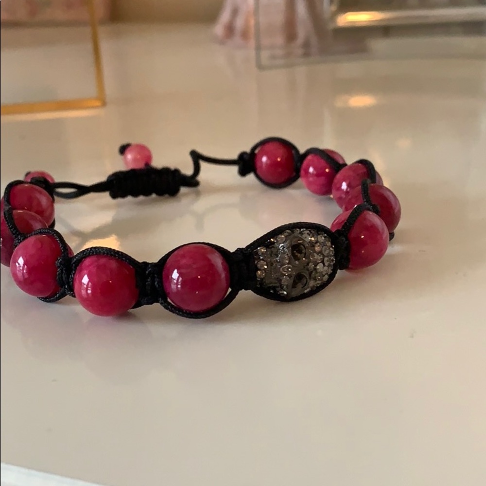 Skull bracelet